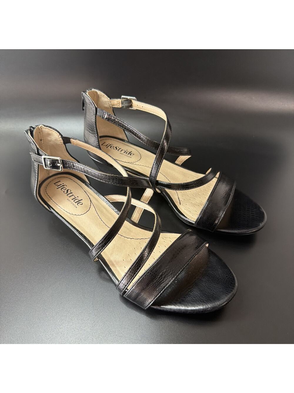 Lifestride Women's Yolanda Wedge Sandals Black Size 9 New Without box